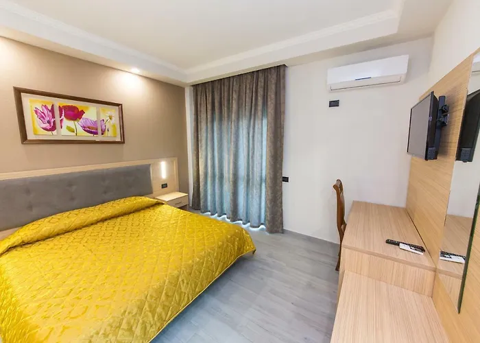 Western Star Hotel 4*